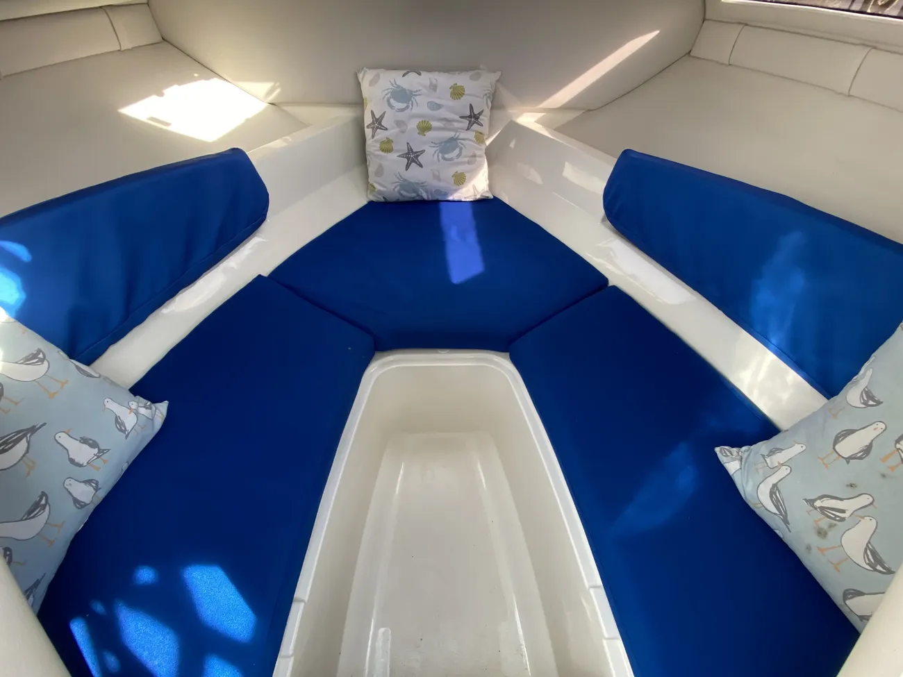 Bayliner VR5 Cuddy - Image 12