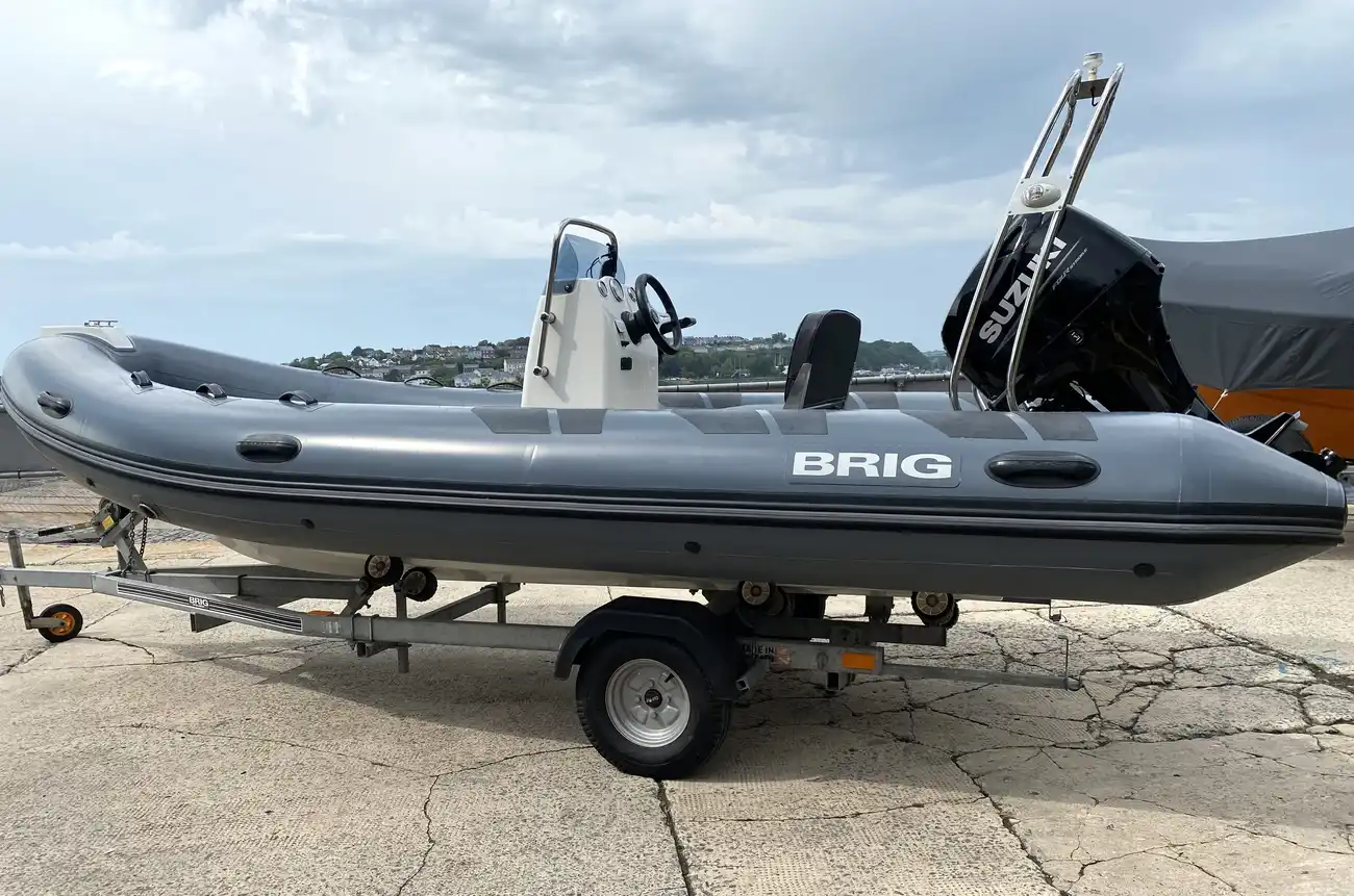 Brig Falcon 500